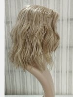 Peluca ondulada